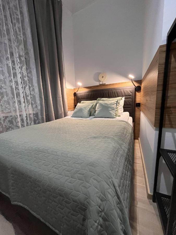 Hotel apartamentowy Amber Guest 2*